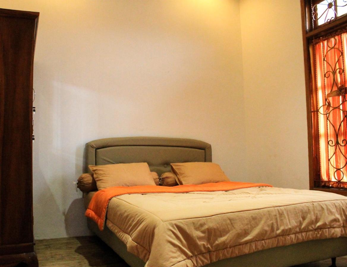 Villa Bukit Berkat Bogor Exterior foto